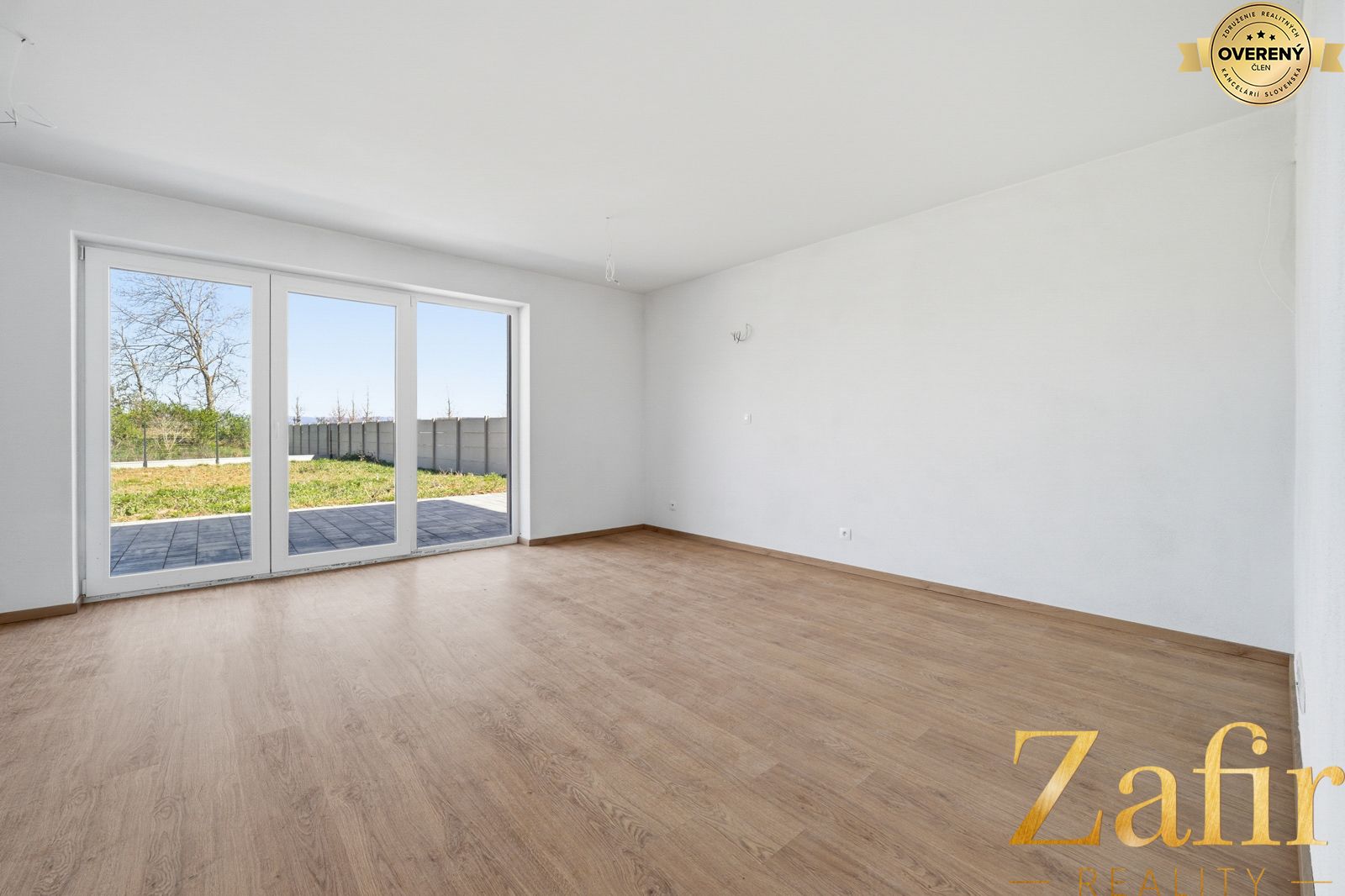 HnV Štandard-8-2.jpg